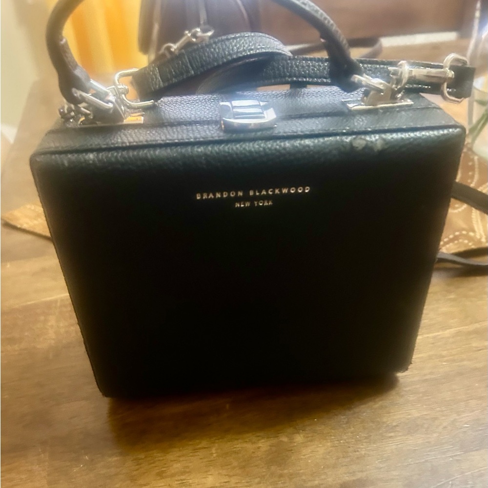 Brandon Blackwood Black Crossbody Bag - Picture 2 of 7